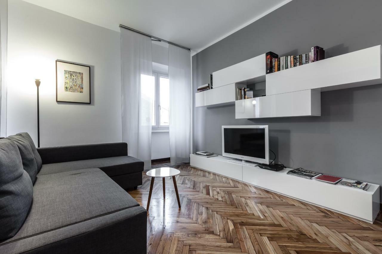San Lorenzo Building Milan Bagian luar foto