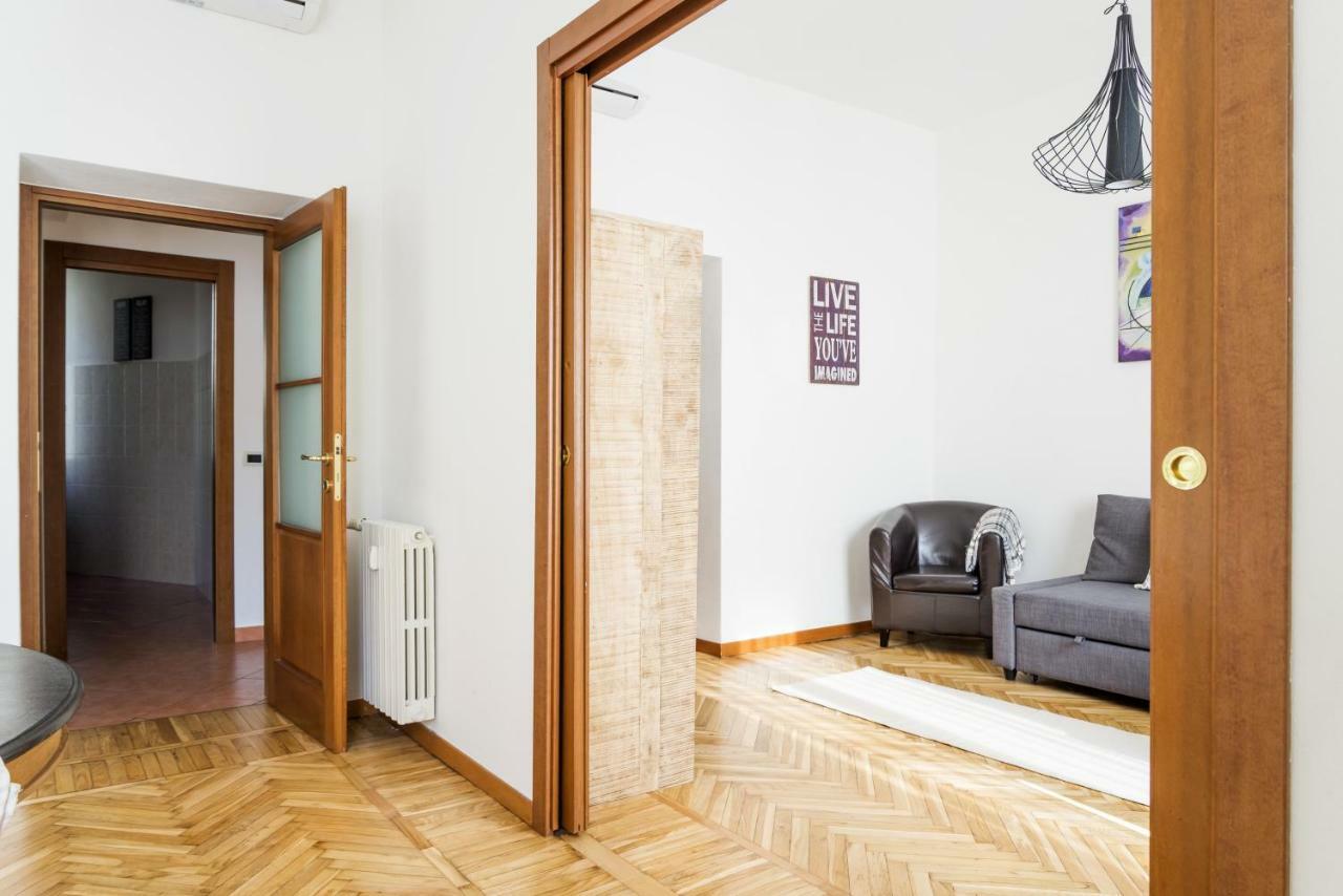 San Lorenzo Building Milan Bagian luar foto